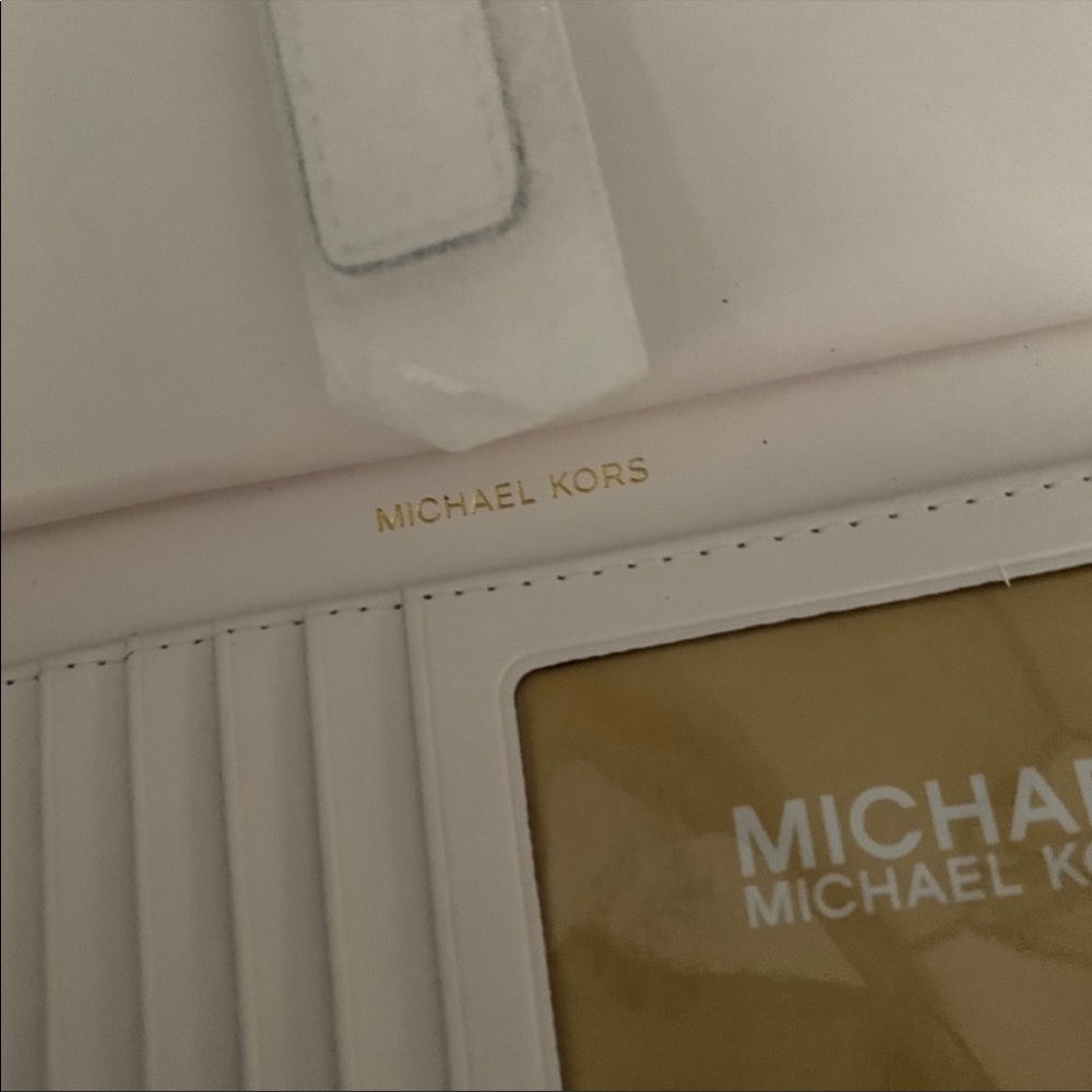 New Mk double zipper wallet/wirstlet/phone holder - Picture 5 of 7
